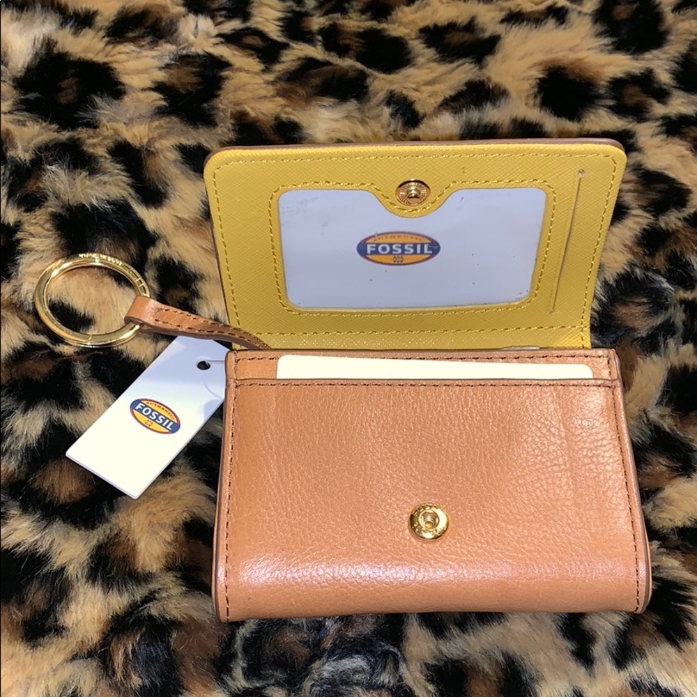 Wallets - Picture 4 of 7
